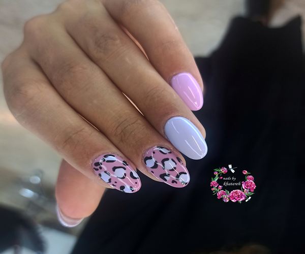 پلی ژل ناخن طبیعی 